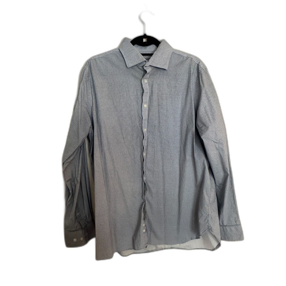 ACCEPTING ALL OFFERS! Michael Kors Blue White Micropattern Button Up XL